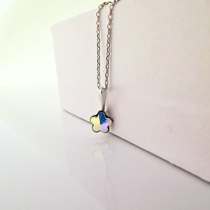Collar Punto de Luz Flor No Me Olvides en Plata 925